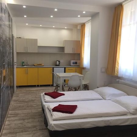 Kálvin Vendégszobák Debrecen Extérieur photo