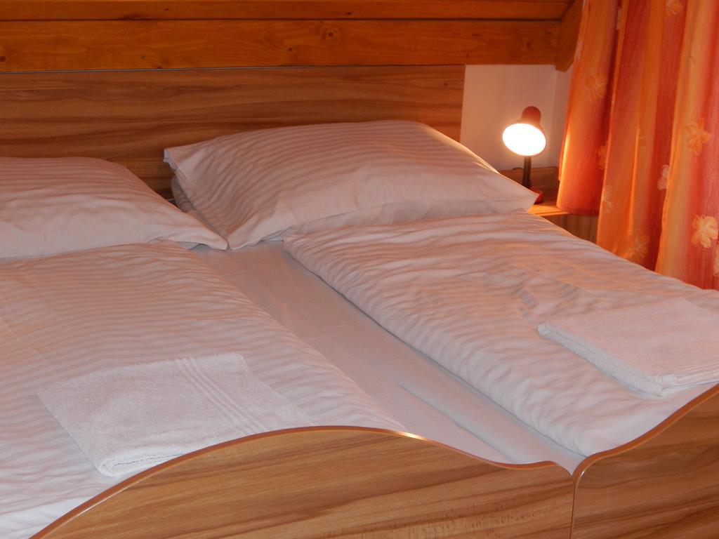 Kálvin Vendégszobák Debrecen Extérieur photo