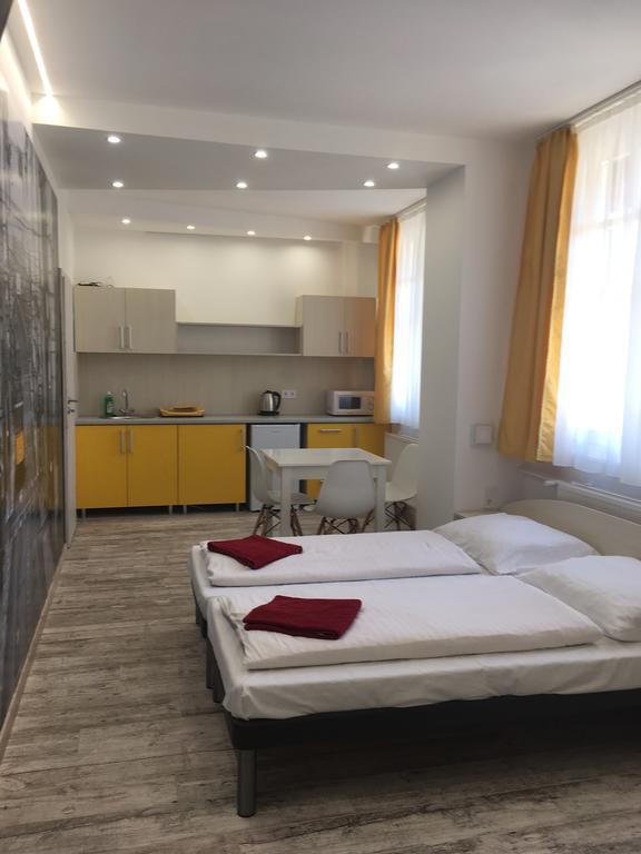 Kálvin Vendégszobák Debrecen Extérieur photo