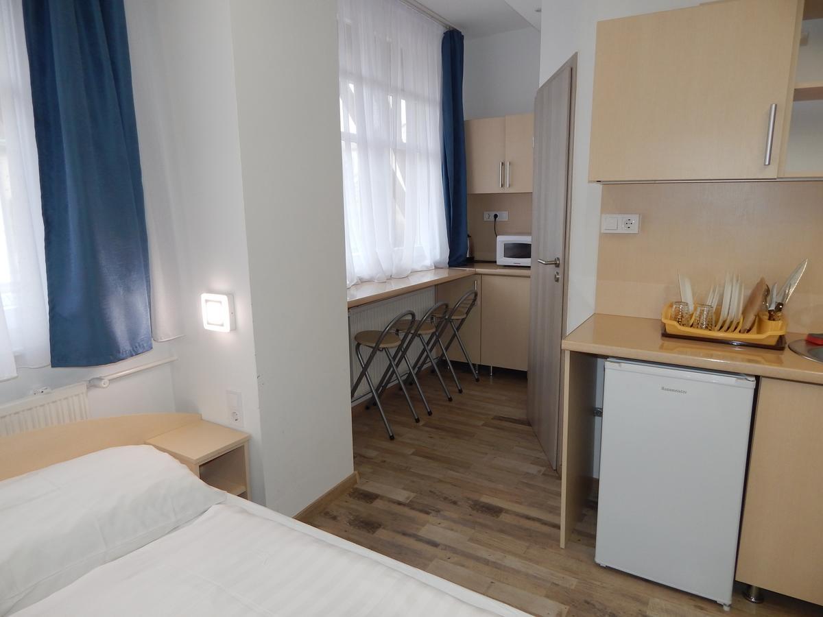 Kálvin Vendégszobák Debrecen Extérieur photo