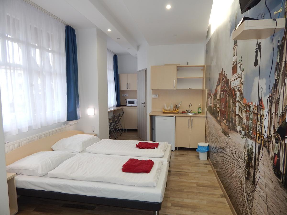 Kálvin Vendégszobák Debrecen Extérieur photo