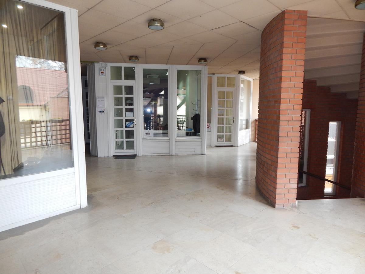Kálvin Vendégszobák Debrecen Extérieur photo