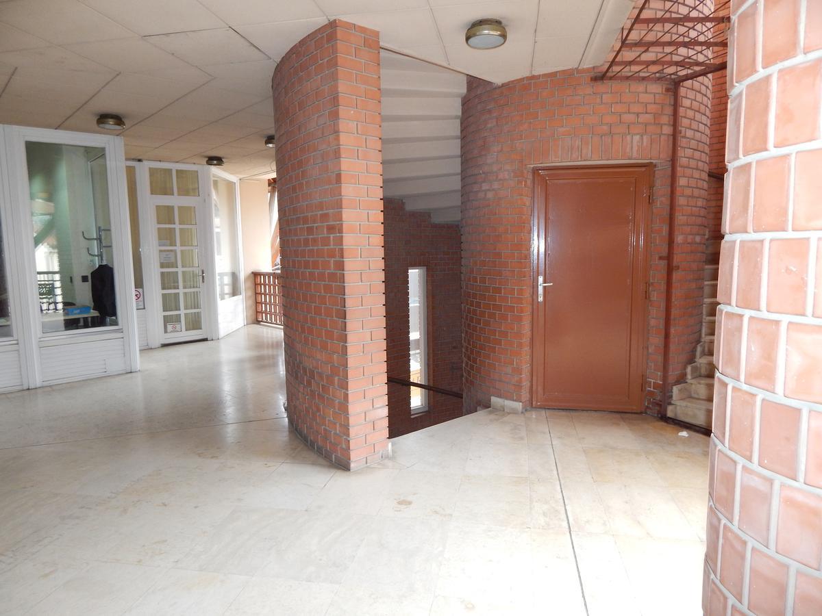 Kálvin Vendégszobák Debrecen Extérieur photo